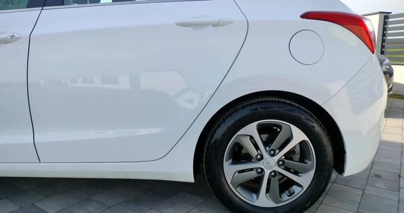 Hyundai I30 cena 41500 przebieg: 83466, rok produkcji 2015 z Inowrocław małe 529